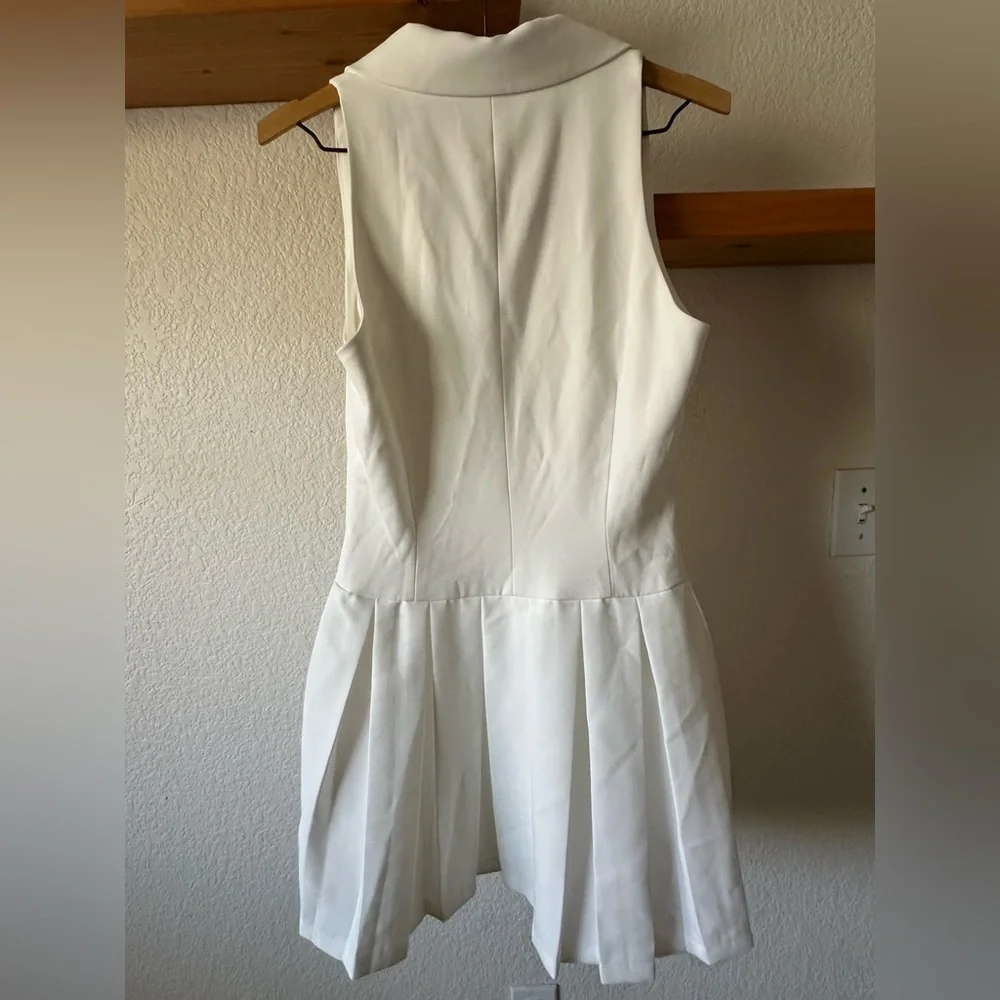 NWT SHOWPO. Hannah Mini Dress Tailored Button Down Pleated Mini Dress in White - Picture 6 of 9